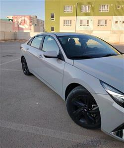 هیۆندای ئەلەنترا